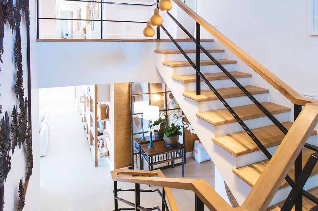 マンションのリノベーション工事や無垢フローリングの依頼を500万円以内でお考えなら、名古屋市中川区にある『Lurus Industry（ルルースインダストリー）』へ。